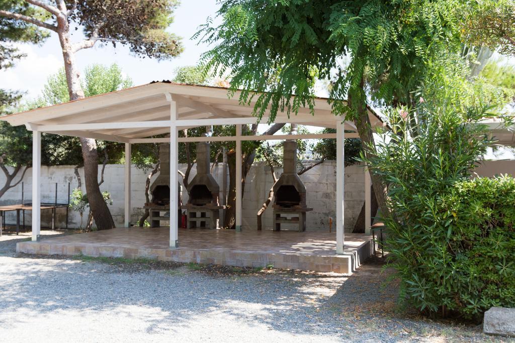 Camping La Focetta Sicula Sant'Alessio Siculo Ngoại thất bức ảnh
