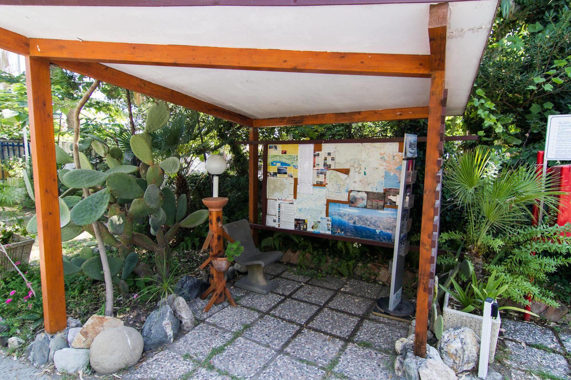 Camping La Focetta Sicula Sant'Alessio Siculo Ngoại thất bức ảnh