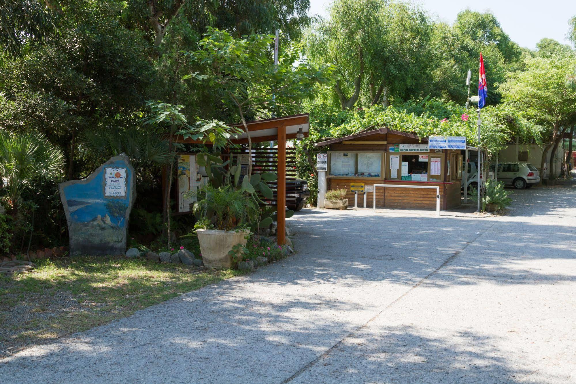 Camping La Focetta Sicula Sant'Alessio Siculo Ngoại thất bức ảnh